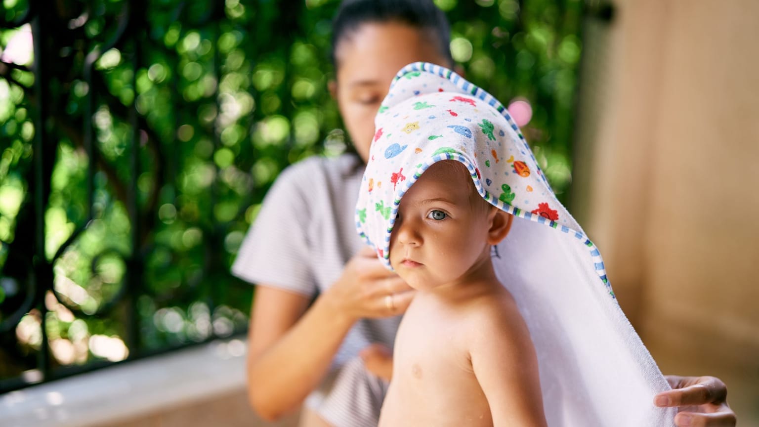 Como criar toalhas infantis personalizadas com capuz